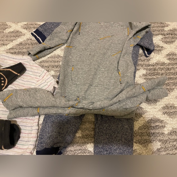 Kids Clothes - Picture 8 of 11